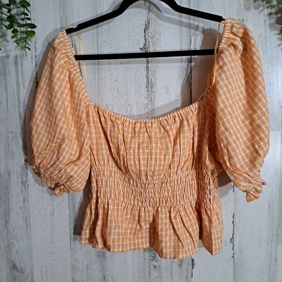 NWT Astr Cropped Top - Picture 4 of 4